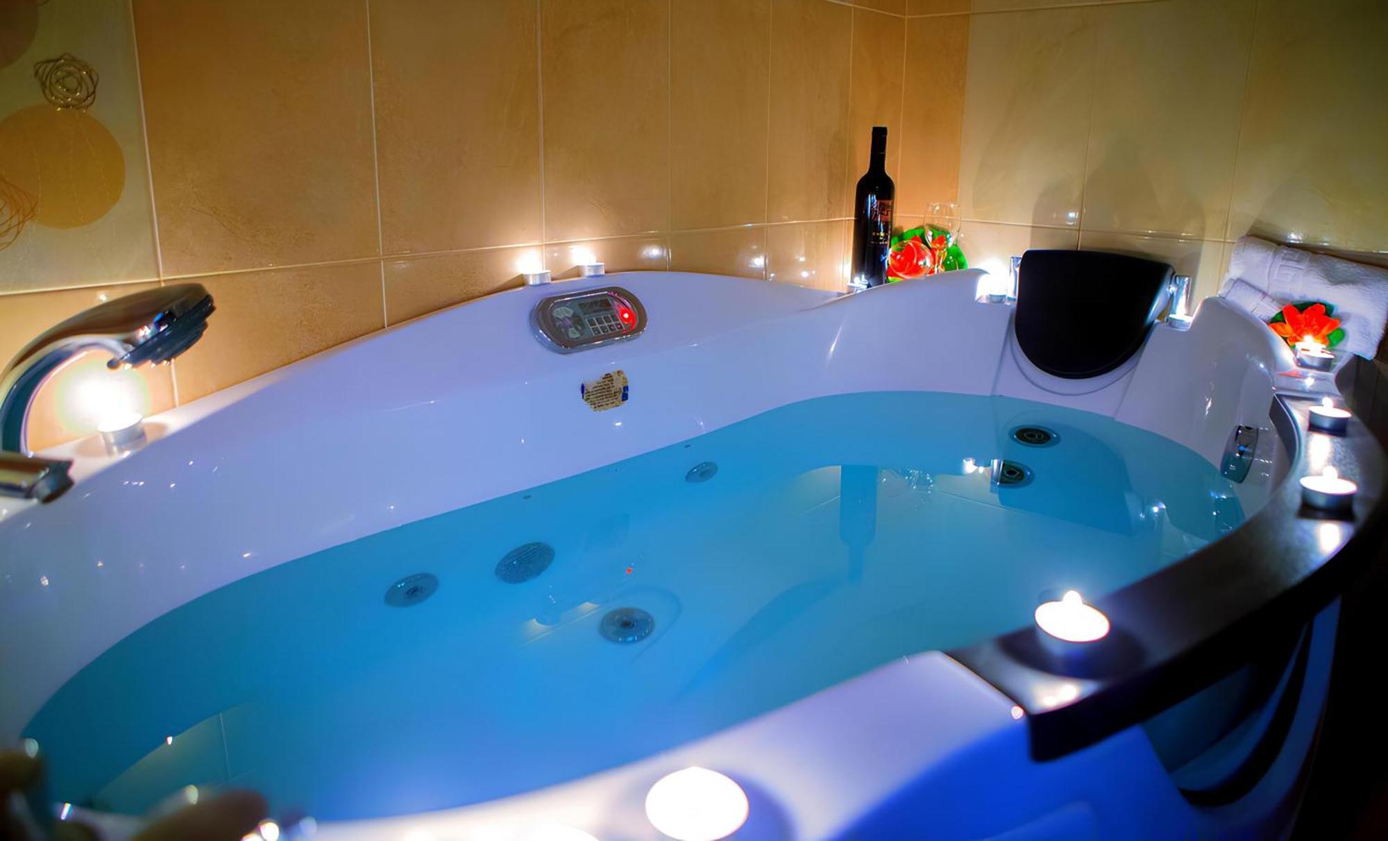 Готель Relax Pozar Като-Лутракі Екстер'єр фото